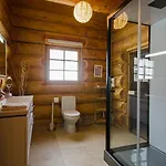 Luxus-ferienhaus Blockhaus Nr 2: Alpine Retreat With Sauna And Hot Tub Holiday home *