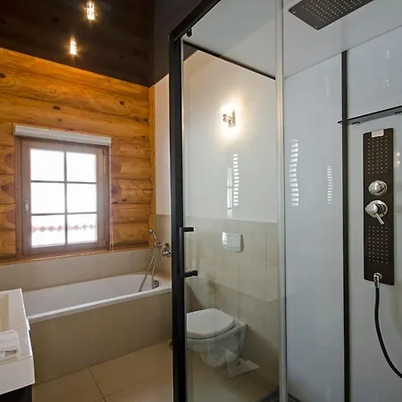 Luxus-ferienhaus Blockhaus Nr 2 Toplage Am Mit Sauna, Outdoor-hottub, Kamin Auf 1300m Uem בית נופש פלדברג