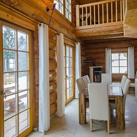 Luxus-ferienhaus Blockhaus Nr 2 Toplage Am Feldberg Mit Sauna, Outdoor-hottub, Kamin Auf 1300m üm *